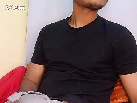 Snapshot of felix_dion chatting on January 2025 03:45:01 PM felix dion online show from January 2025 03:45:01 PM