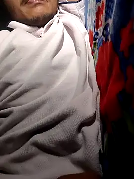 Snapshot of felix_dion chatting on October 2025 08:30:02 PM felix dion online show from October 2025 08:30:02 PM