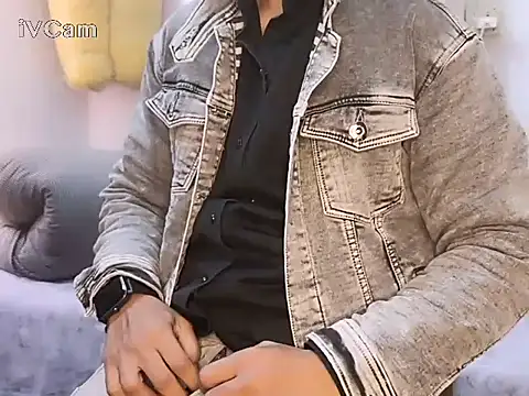 Snapshot of felix_dion chatting on January 2026 04:12:02 PM felix dion online show from January 2026 04:12:02 PM