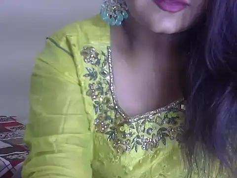 Snapshot of Lusty_Wife1 chatting on October 2025 07:43:01 PM Lusty Wife1 online show from October 2025 07:43:01 PM