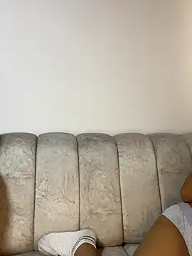 Snapshot of AgathaGeorgiou chatting on September 2025 10:21:02 PM AgathaGeorgiou online show from September 2025 10:21:02 PM