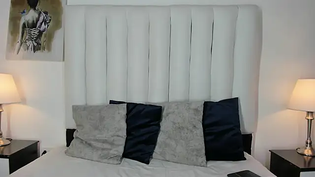 Violet queen20 online show from September 2025 06:44:02 PM