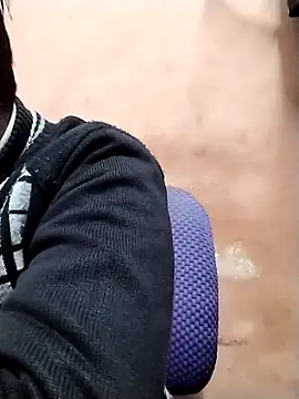 Snapshot of IndianPornStarRavee chatting on January 2026 09:02:02 AM IndianPornStarRavee online show from January 2026 09:02:02 AM