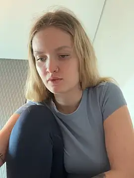 mariemelissah online show from March 2025 01:09:02 PM