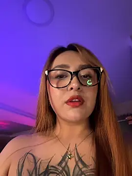 Snapshot of vanesaa_blake chatting on December 2025 03:35:02 AM vanesaa blake online show from December 2025 03:35:02 AM