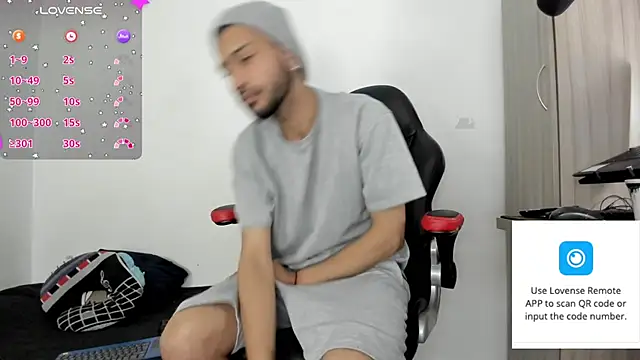 Aron Baylor online show from October 2025 01:14:02 AM