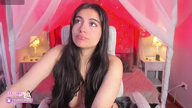 Snapshot of Ellie_Jhonson__ chatting on February 2025 01:55:02 PM Ellie Jhonson online show from February 2025 01:55:02 PM