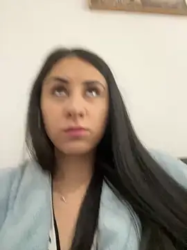 Snapshot of JenniferEdith chatting on December 2024 09:24:01 AM JenniferEdith online show from December 2024 09:24:01 AM