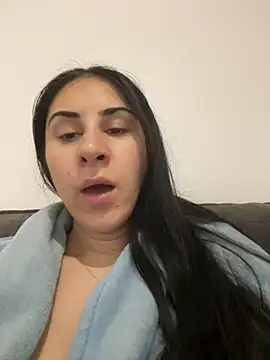 Snapshot of JenniferEdith chatting on January 2025 03:27:01 PM JenniferEdith online show from January 2025 03:27:01 PM