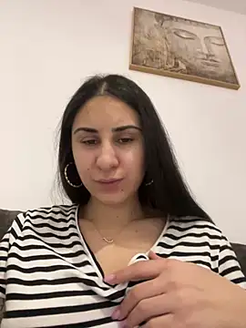 Snapshot of JenniferEdith chatting on January 2025 03:03:01 PM JenniferEdith online show from January 2025 03:03:01 PM