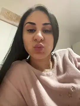 Snapshot of JenniferEdith chatting on February 2025 07:28:02 PM JenniferEdith online show from February 2025 07:28:02 PM