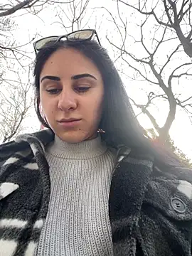 Snapshot of JenniferEdith chatting on March 2025 07:35:02 AM JenniferEdith online show from March 2025 07:35:02 AM