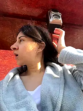 Snapshot of JenniferEdith chatting on September 2025 05:18:02 AM JenniferEdith online show from September 2025 05:18:02 AM