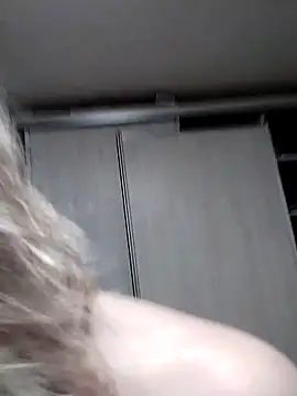 Linda Gregory online show from October 2025 10:19:01 PM