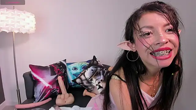 Snapshot of miss_canndy chatting on December 2024 10:09:02 PM miss canndy online show from December 2024 10:09:02 PM