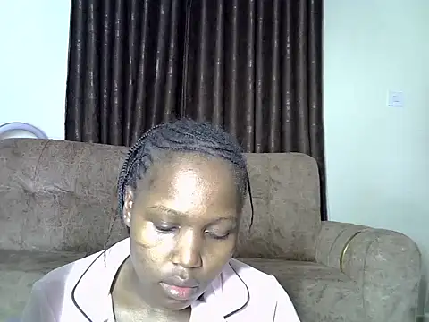 Snapshot of AurelAda chatting on December 2025 11:53:01 PM AurelAda online show from December 2025 11:53:01 PM