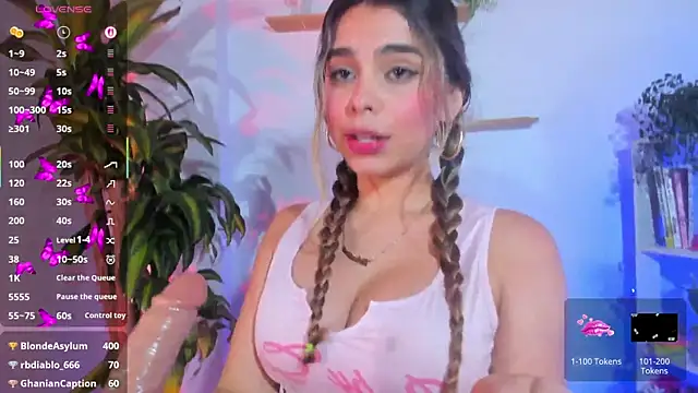 crisbell lopez online show from May 2026 04:07:02 AM
