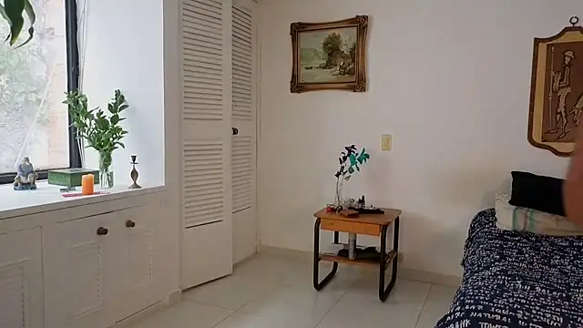 Snapshot of Princess_Celta chatting on October 2025 09:44:02 PM Princess Celta online show from October 2025 09:44:02 PM