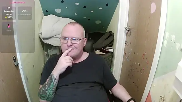 FriendlyDave online show from March 2025 06:48:02 PM