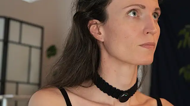 yulladao online show from October 2025 04:40:01 PM