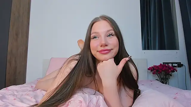 MiaKeler online show from May 2026 08:26:02 PM