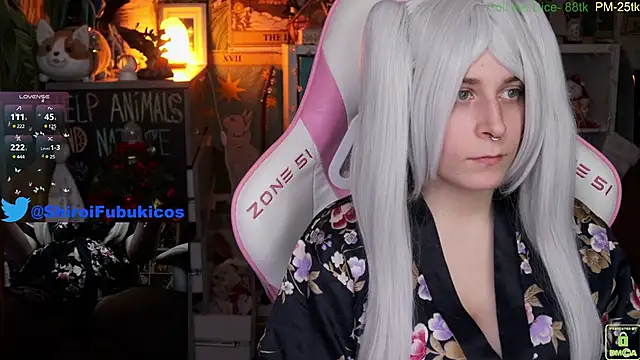 Snapshot of ShiroiFubuki chatting on December 2024 06:59:02 PM ShiroiFubuki online show from December 2024 06:59:02 PM