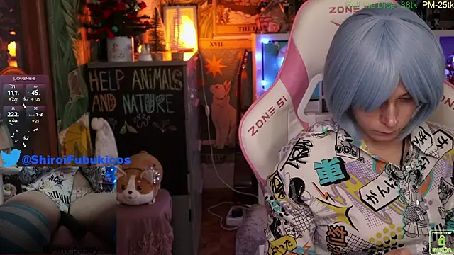Snapshot of ShiroiFubuki chatting on December 2024 11:12:01 AM ShiroiFubuki online show from December 2024 11:12:01 AM
