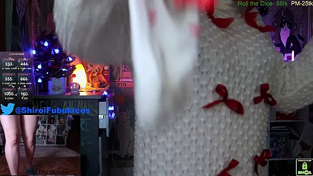 Snapshot of ShiroiFubuki chatting on December 2024 07:00:02 PM ShiroiFubuki online show from December 2024 07:00:02 PM