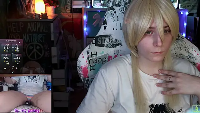 Snapshot of ShiroiFubuki chatting on March 2025 03:47:02 PM ShiroiFubuki online show from March 2025 03:47:02 PM