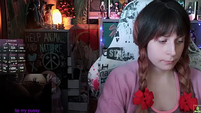 Snapshot of ShiroiFubuki chatting on March 2025 06:58:01 PM ShiroiFubuki online show from March 2025 06:58:01 PM