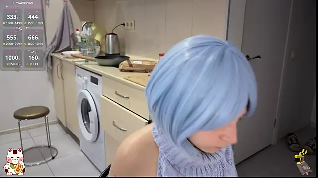 Snapshot of ShiroiFubuki chatting on October 2025 06:17:01 PM ShiroiFubuki online show from October 2025 06:17:01 PM