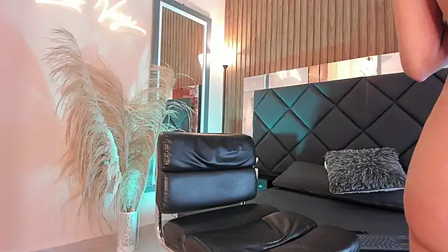 Snapshot of Zoevegass chatting on February 2025 09:02:01 PM Zoevegass online show from February 2025 09:02:01 PM