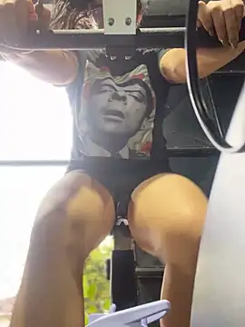 Lia flowers online show from March 2025 10:06:02 PM