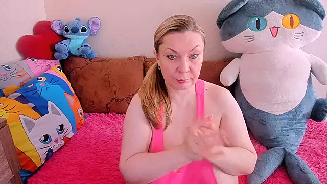 Snapshot of KerryBlareX chatting on May 2026 10:22:01 AM KerryBlareX online show from May 2026 10:22:01 AM