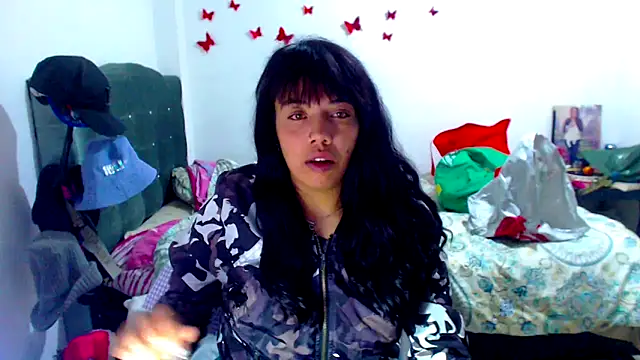 AmaraRoberts420 online show from September 2025 05:20:02 AM