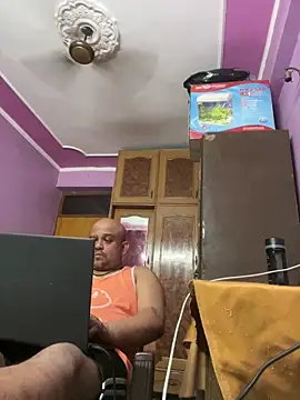 Dick 6inches online show from April 2026 01:41:02 PM