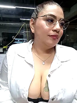 silvia lane online show from March 2025 08:13:01 AM