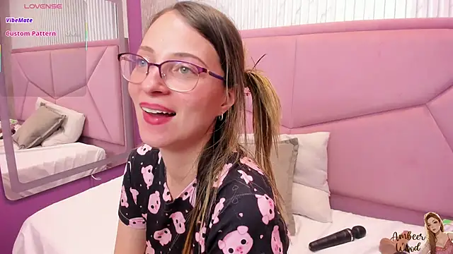 AmbeerWood  online show from February 2025 06:02:02 PM