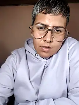 Snapshot of Yessi_rousse chatting on January 2026 05:07:02 PM Yessi rousse online show from January 2026 05:07:02 PM