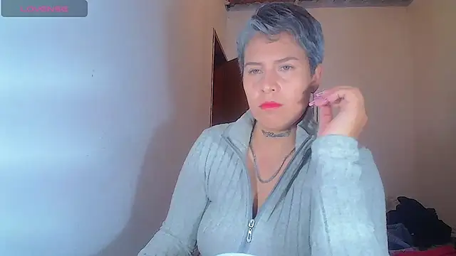 Yessi rousse online show from May 2026 08:23:01 AM