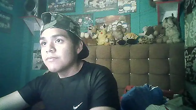 Snapshot of Valesh20 chatting on November 2025 12:24:02 AM Valesh20 online show from November 2025 12:24:02 AM