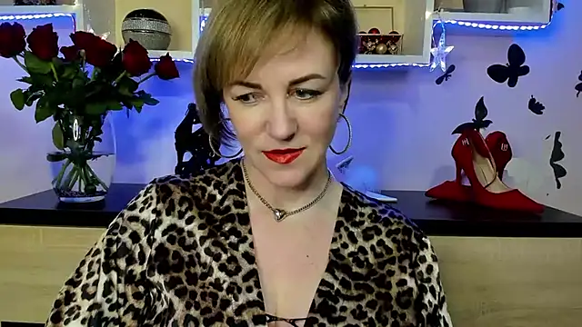 Snapshot of feliziaDesire chatting on February 2025 10:42:02 AM feliziaDesire online show from February 2025 10:42:02 AM