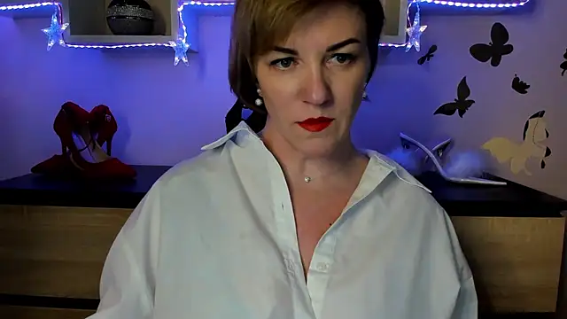 Snapshot of feliziaDesire chatting on March 2025 10:03:01 AM feliziaDesire online show from March 2025 10:03:01 AM