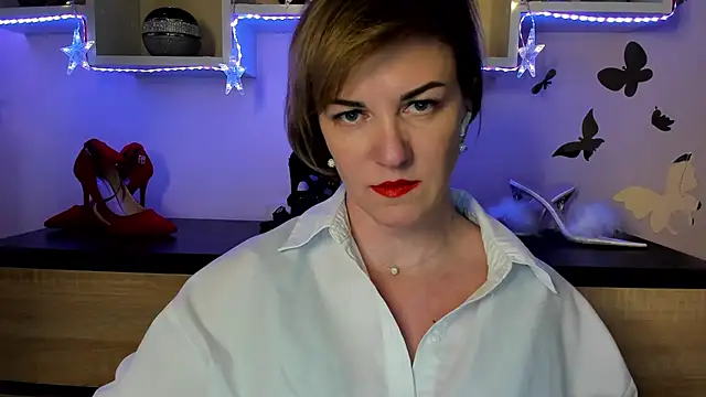 Snapshot of feliziaDesire chatting on March 2025 01:07:02 PM feliziaDesire online show from March 2025 01:07:02 PM