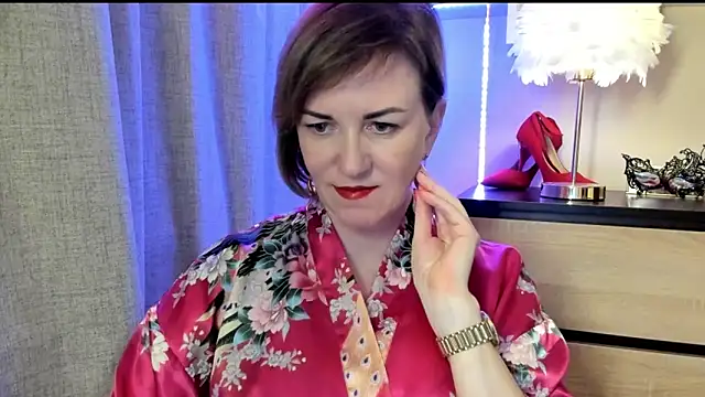 Snapshot of feliziaDesire chatting on September 2025 04:23:02 PM feliziaDesire online show from September 2025 04:23:02 PM