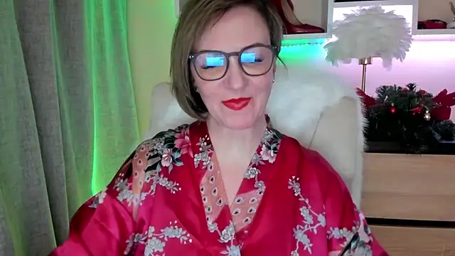 Snapshot of feliziaDesire chatting on January 2026 06:17:02 AM feliziaDesire online show from January 2026 06:17:02 AM