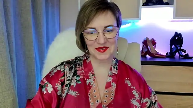 Snapshot of feliziaDesire chatting on February 2026 01:49:02 PM feliziaDesire online show from February 2026 01:49:02 PM