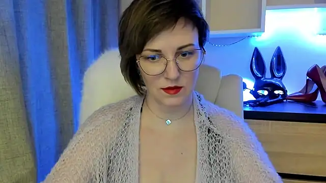 Snapshot of feliziaDesire chatting on February 2026 02:04:02 PM feliziaDesire online show from February 2026 02:04:02 PM