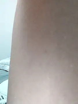 Yassmina11 online show from October 2025 02:23:02 PM