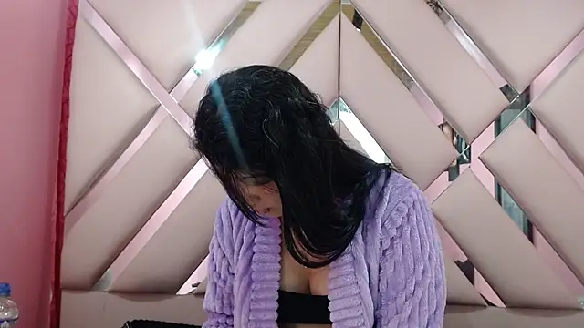 nathaly low1 online show from November 2025 03:17:01 AM